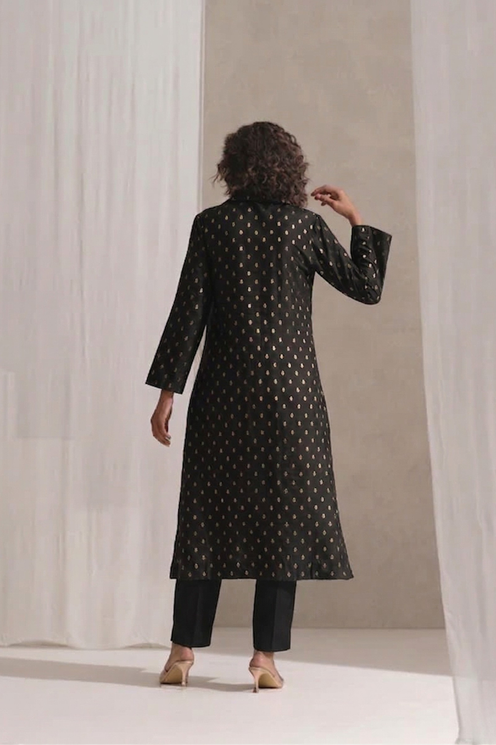 Black Banarasi Viscose Silk Collared Kurta with Pants