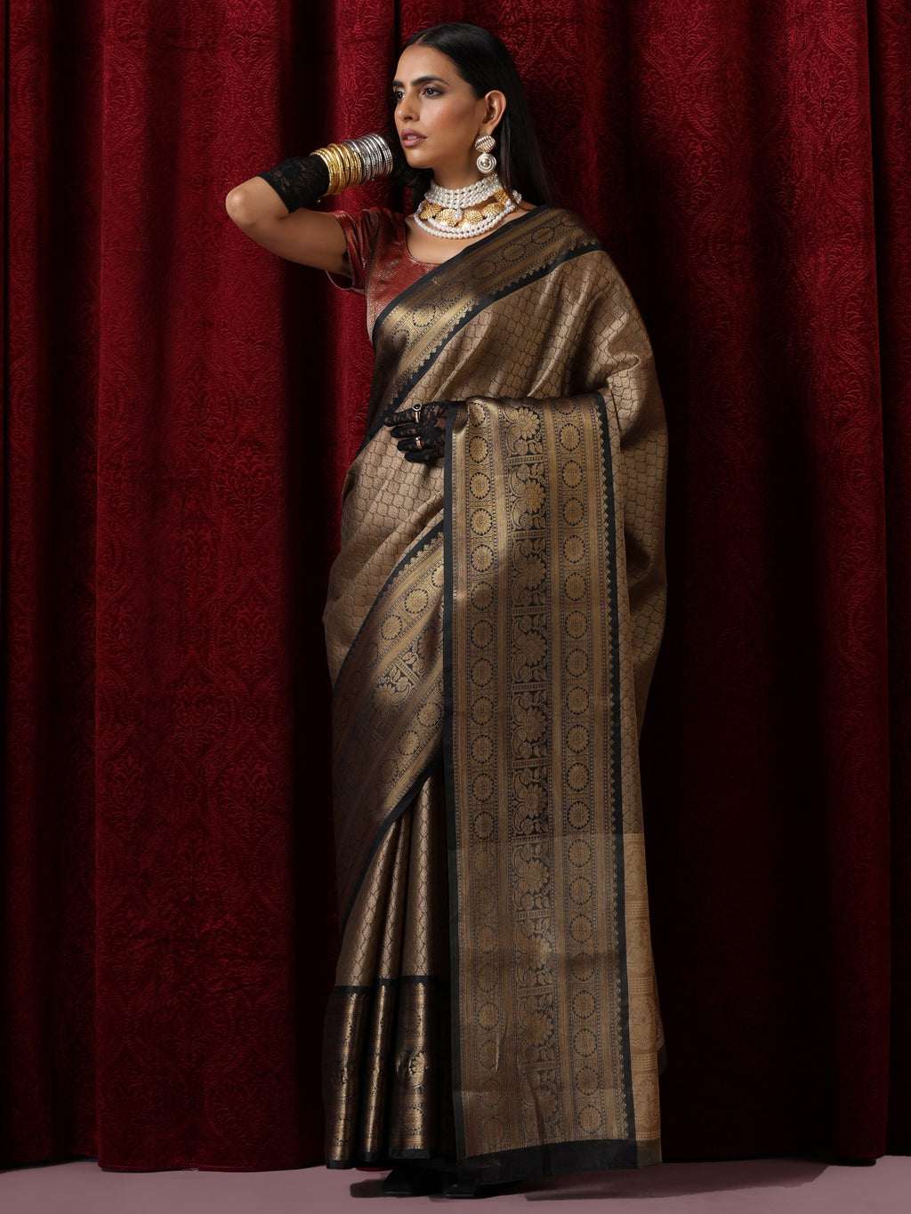 Beige Jacquard Saree with Black Border with Blouse Fabric